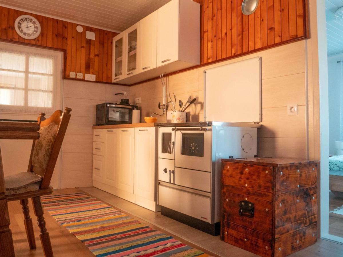 Holiday House Rukavina Donje Pazariste Exterior photo